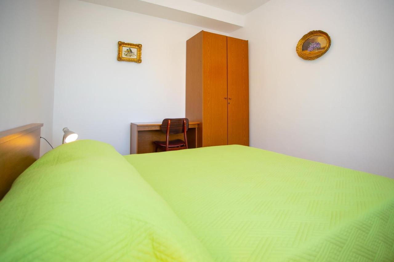 Apartment Nola Podgora Exterior foto