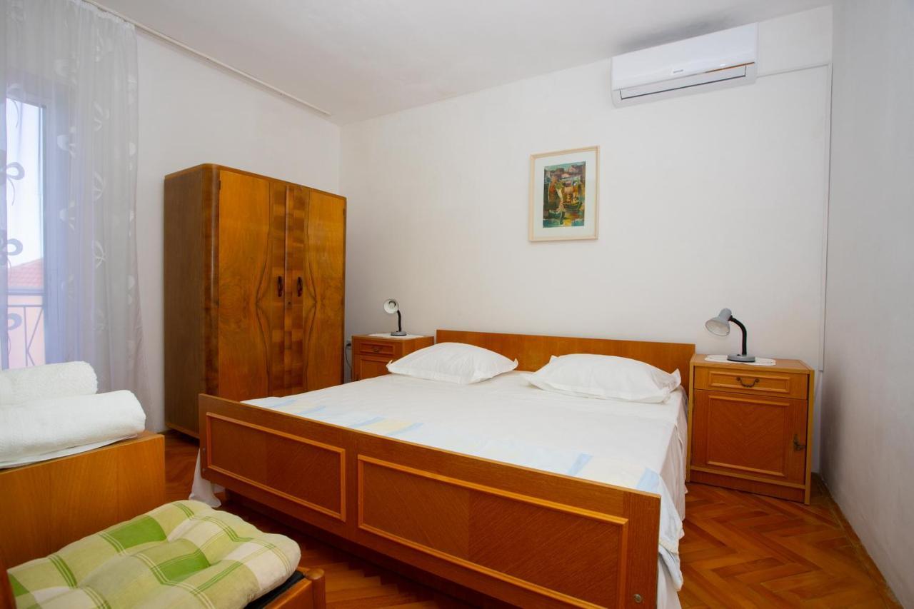 Apartment Nola Podgora Exterior foto
