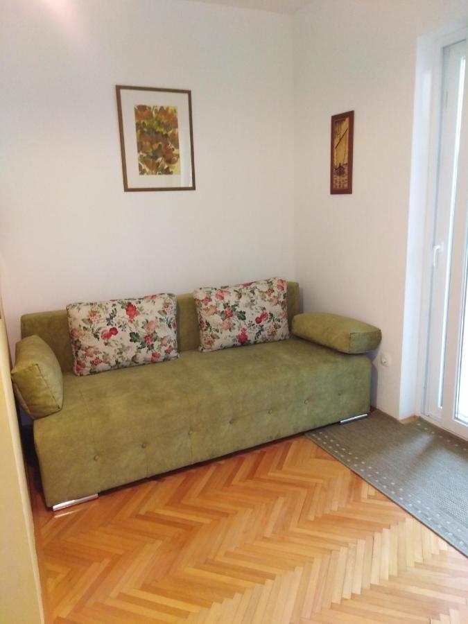 Apartment Nola Podgora Exterior foto